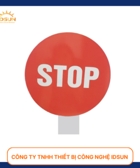 Biển stop gắn thanh chắn barrier