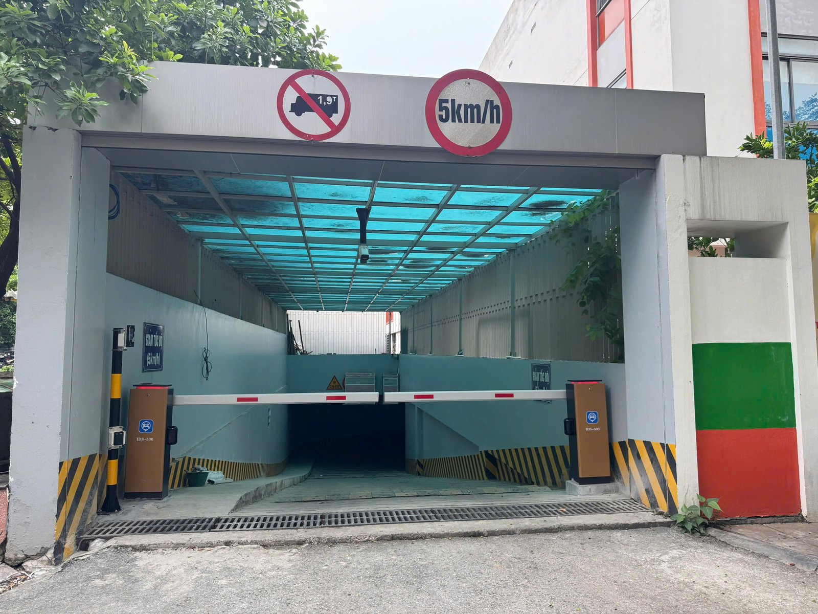 IDSUN Lắp Barrier IDS-500 & Face ID Trường Happy Smile
